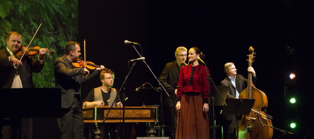 1920x850_14583_husveti_matine_a_fono_zenekarral_160327_02